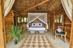 Gal Oya Lodge Bungalows: Bedroom