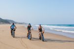 Aktiviteter Thonga Beach lodge: cyklijng på beachen
