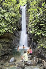 Dag 8. Turrialba: Pacuare lodge vattenfall